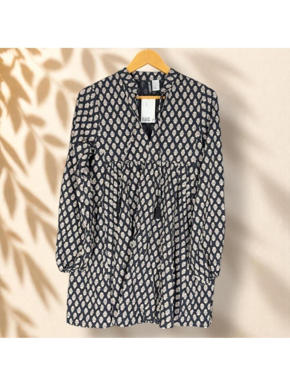 New Divided Mini Dress Women XS Black Floral Short V-Neck Tasseled Long Sleeve